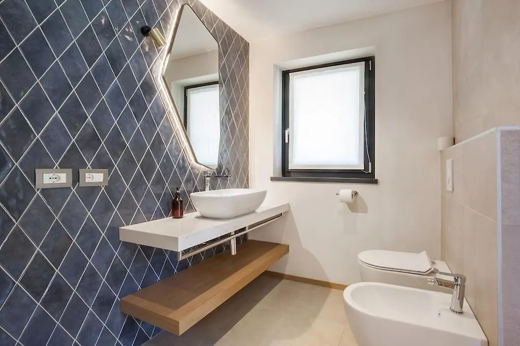 Apartment Villa Divina22-Apt Unica-Con Piscina E Vista Lago Castelletto Di Brenzone