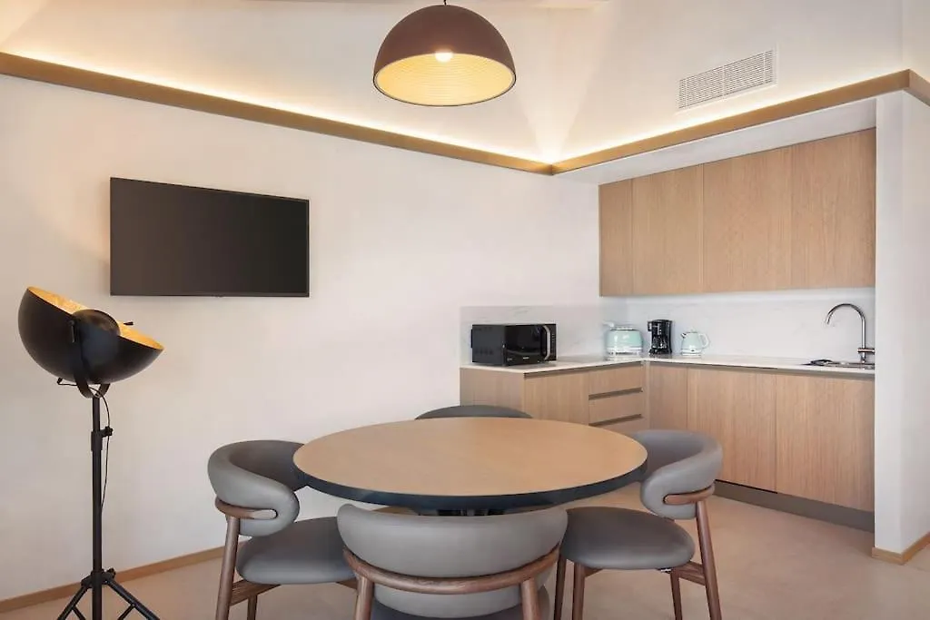 Villa Divina22-Apt Unica-Con Piscina E Vista Lago Castelletto Di Brenzone Italy